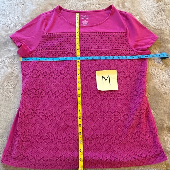 Croft & Barrow petite pink cutouts layer crochet-style tee Size M - Picture 7 of 7